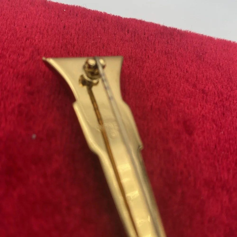 VTG Monet goldtone torch pin brooch 2.5”